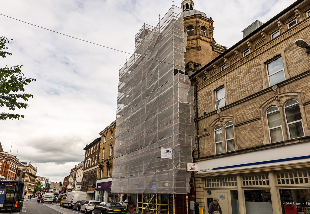 Independent scaffolding on San Carlos Restaurant in Leicester.